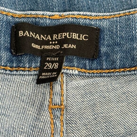 Banana Republic 29 8 petite Girlfriend Distressed Medium Wash Cropped Jeans - Picture 2 of 4